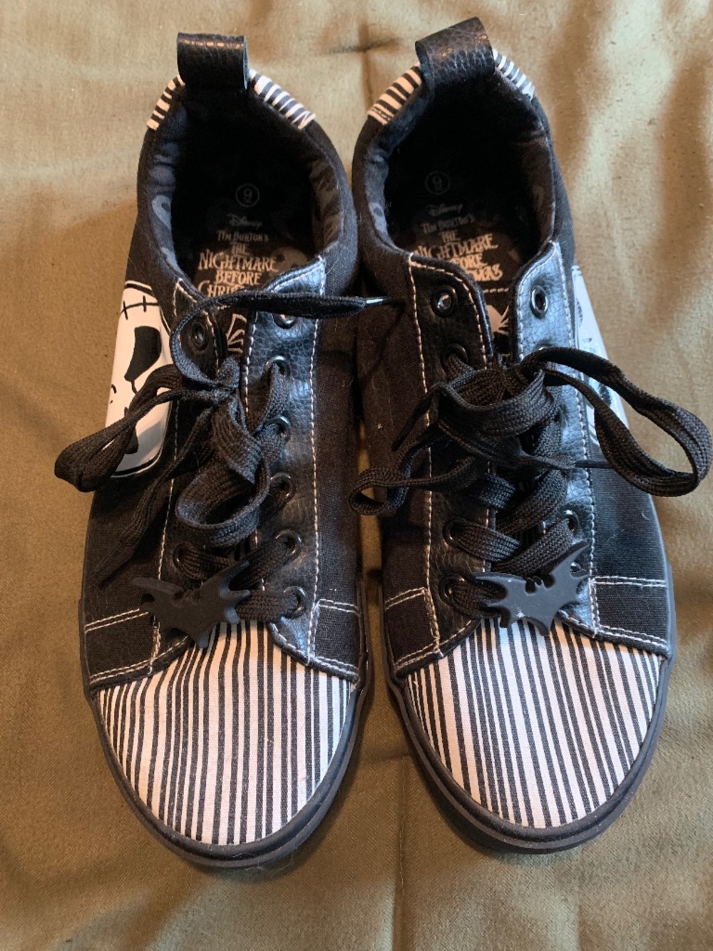 Jack skellington sneakers